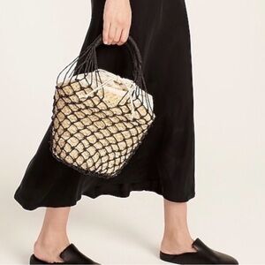J Crew Sedona basket bag in straw Black NEW bucket bag straw beach summer AZ135